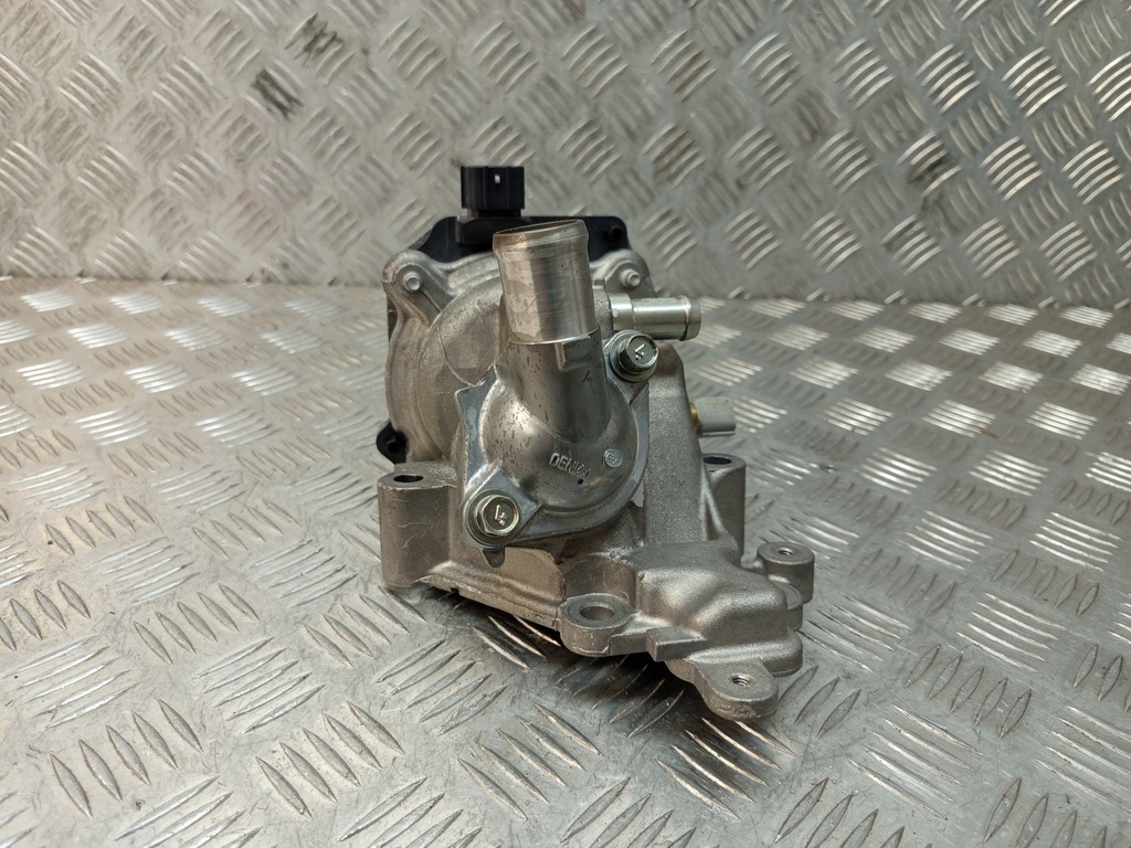 фото №5, Корпус термостата термостат renault clio v 110613903r оригинал оригинальный номер