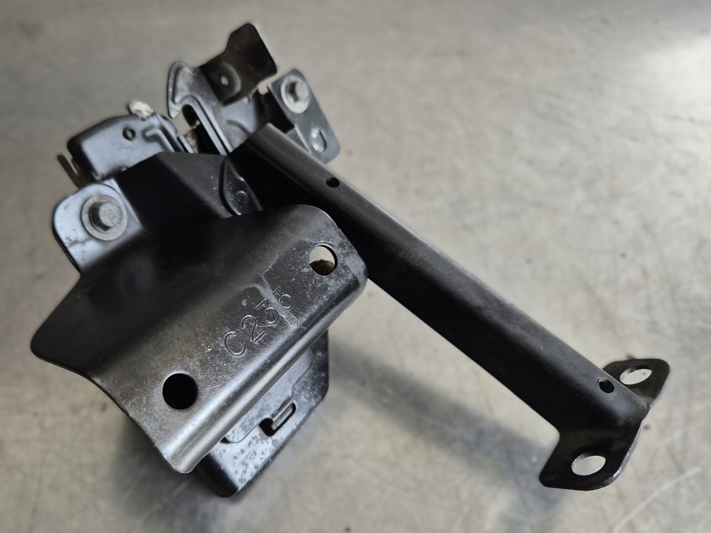 фото №3, Mercedes w163 ml замок капот