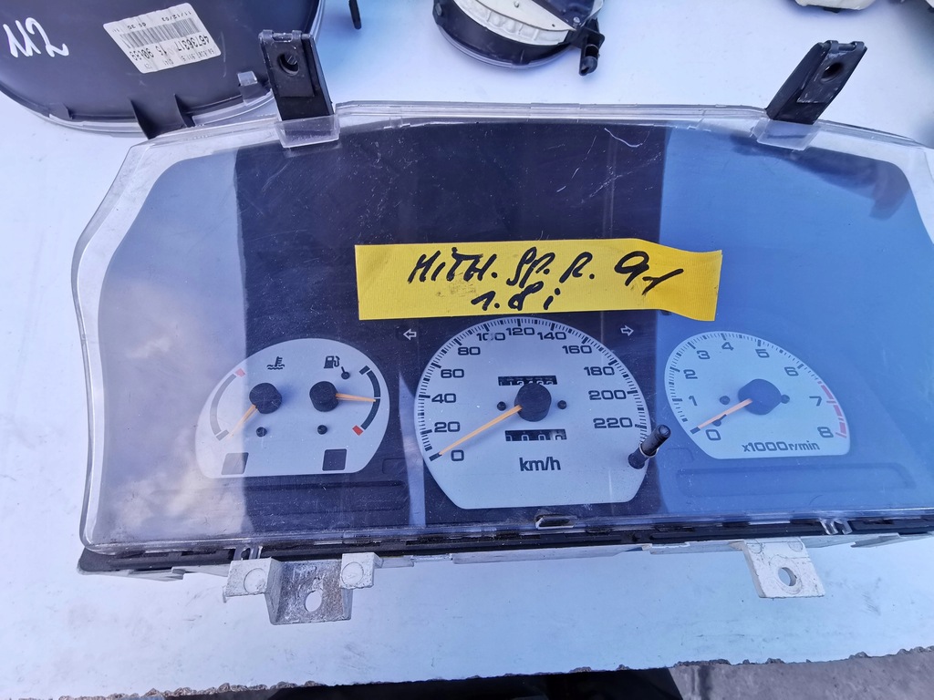 фото №3, Mitsubishi space runner 1.8b mb898241 лічильник zega