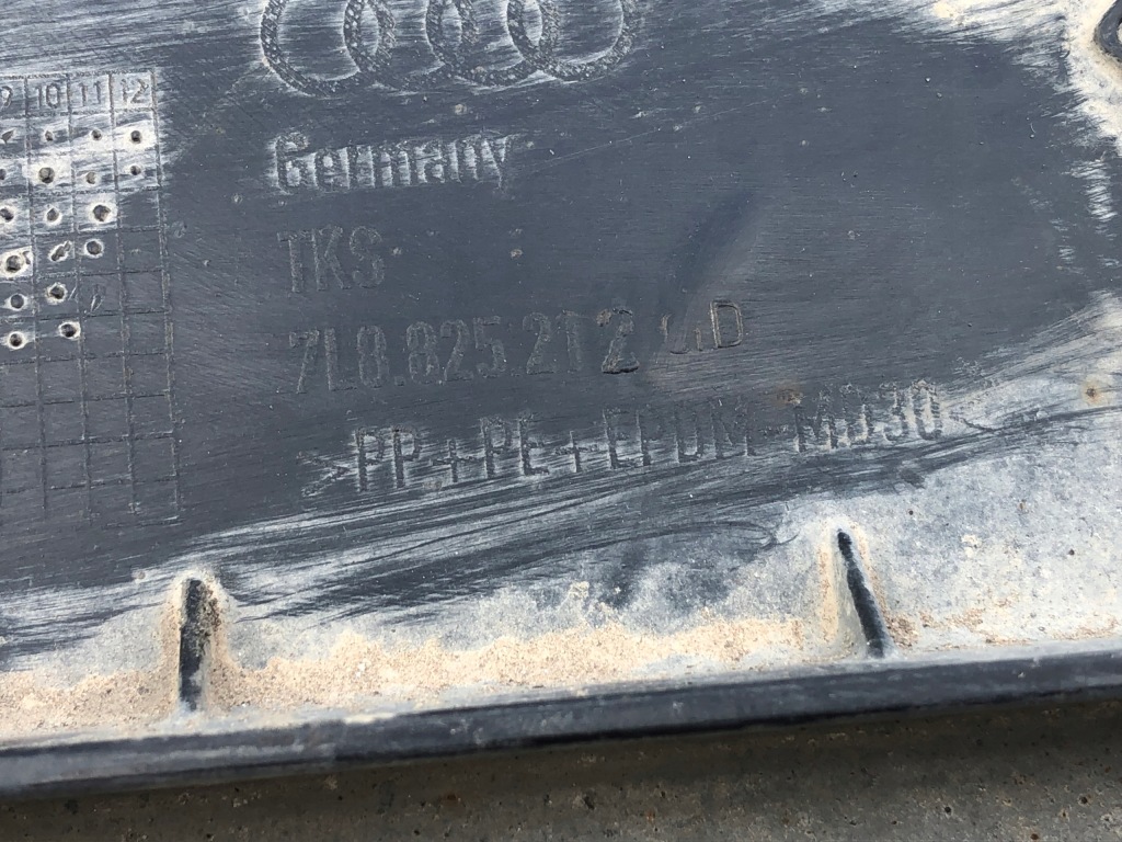 фото №10, Захист підвіска права audi q7 7l8825212d