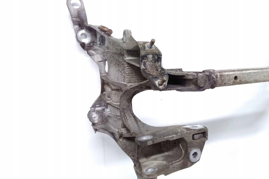 фото №7, Підрамник передні audi q5 8r 8r0399315b 2.0l дизель 2010