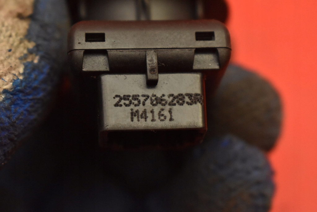 фото №6, Панель регулировки зеркал 255706283r dacia duster 1 i lift 13-17