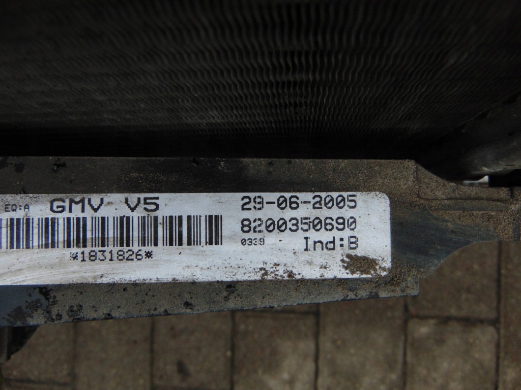 Радиатор воды кондиционера вентилятор комплект  renault laguna 2 2 рестайлинг  2.0t европа Недорого