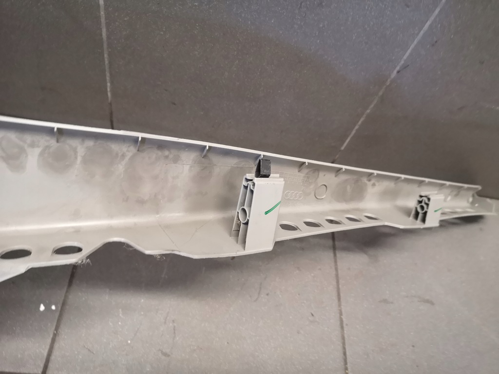 фото №12, Молдинг поріг лівий задня audi a6 c6 4f0867767a