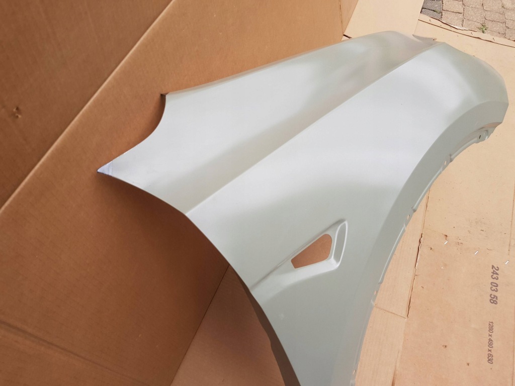 Tesla model y 20- крило правий передній перед оригінал. now. Київ