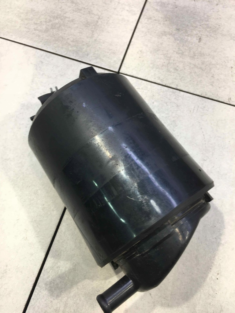 фото №6, Корпус фильтра угольный terrano ii 2.4 149500f300