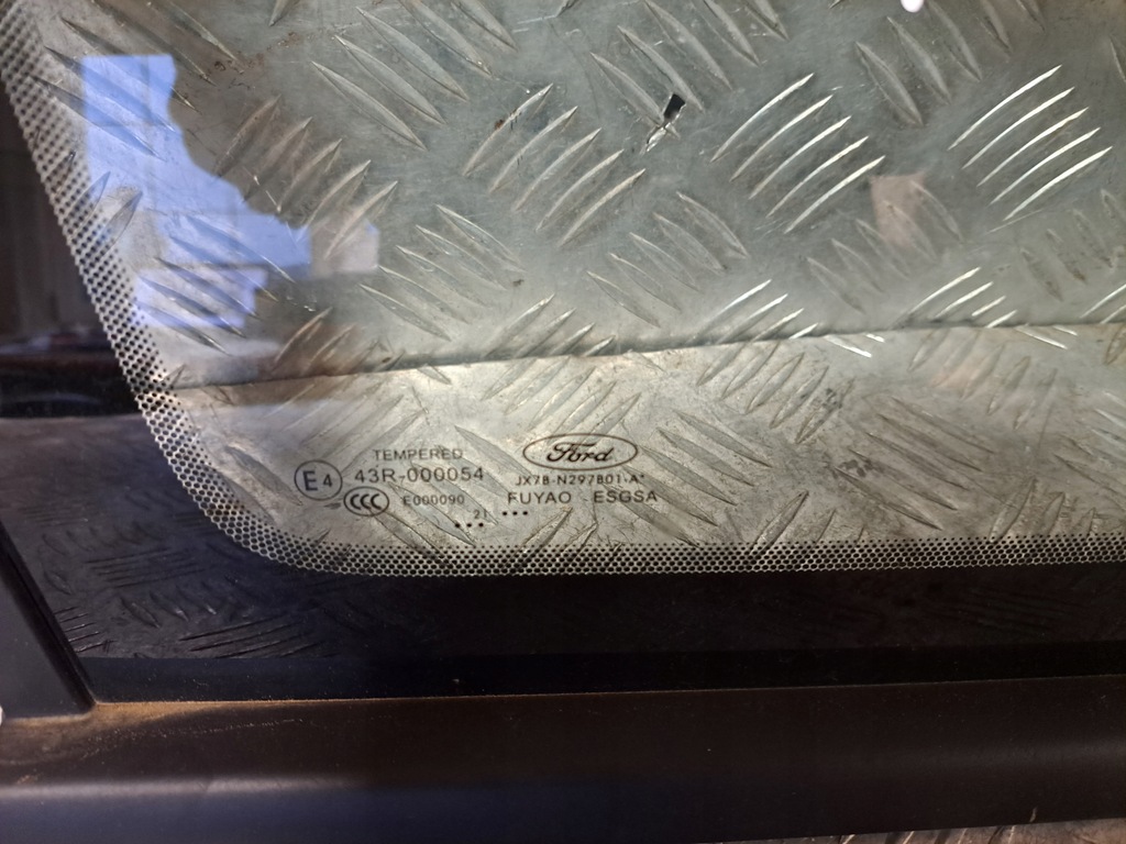 фото №5, Ford focus mk4 st-line kombi стекло левая задняя 2021 rok