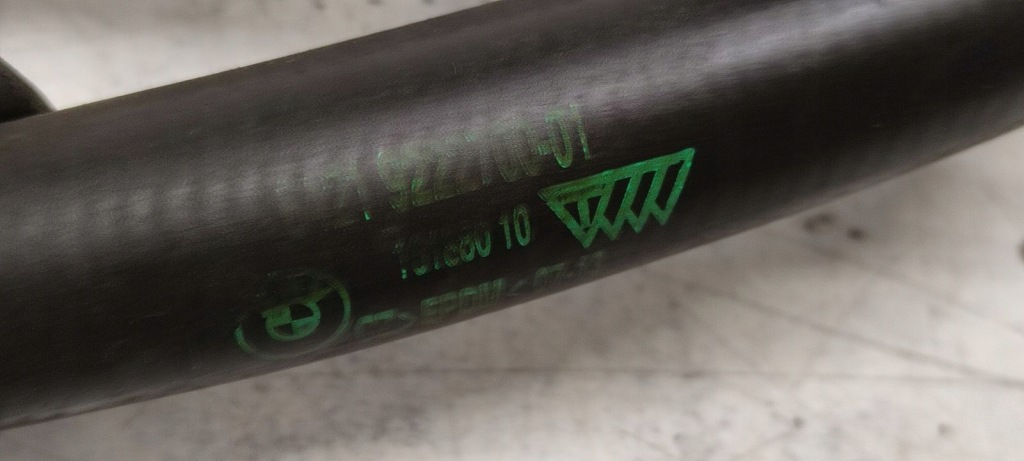 фото №8, Патрубок шланг води bmw e91 lift 2,0d