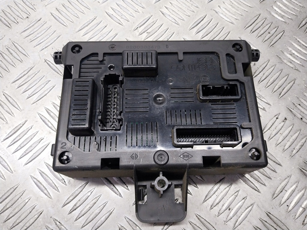 фото №1, Модуль usm 2010 коробка renault clio iii 8201054119