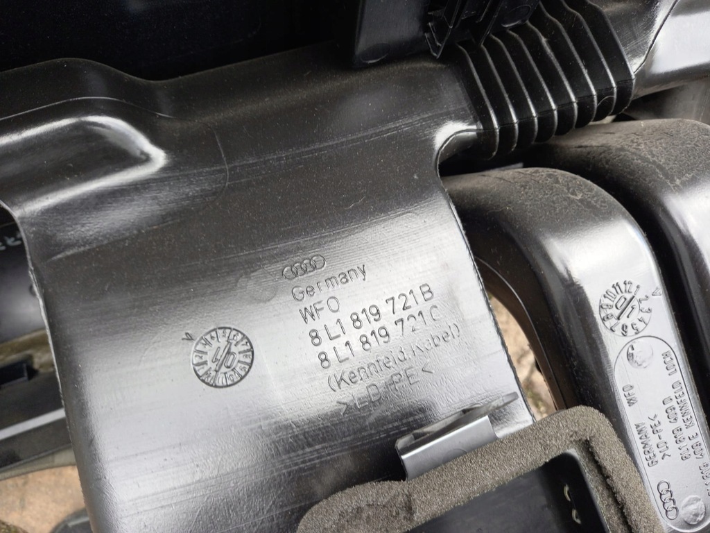 фото №6, Приборная панель приборная консоль приборная панель решётки обдув audi a3 seat toledo ii