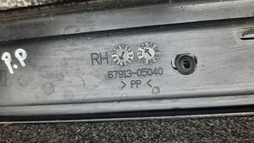 фото №4, Молдинг поріг права toyota avensis t25 04r 67913-05040