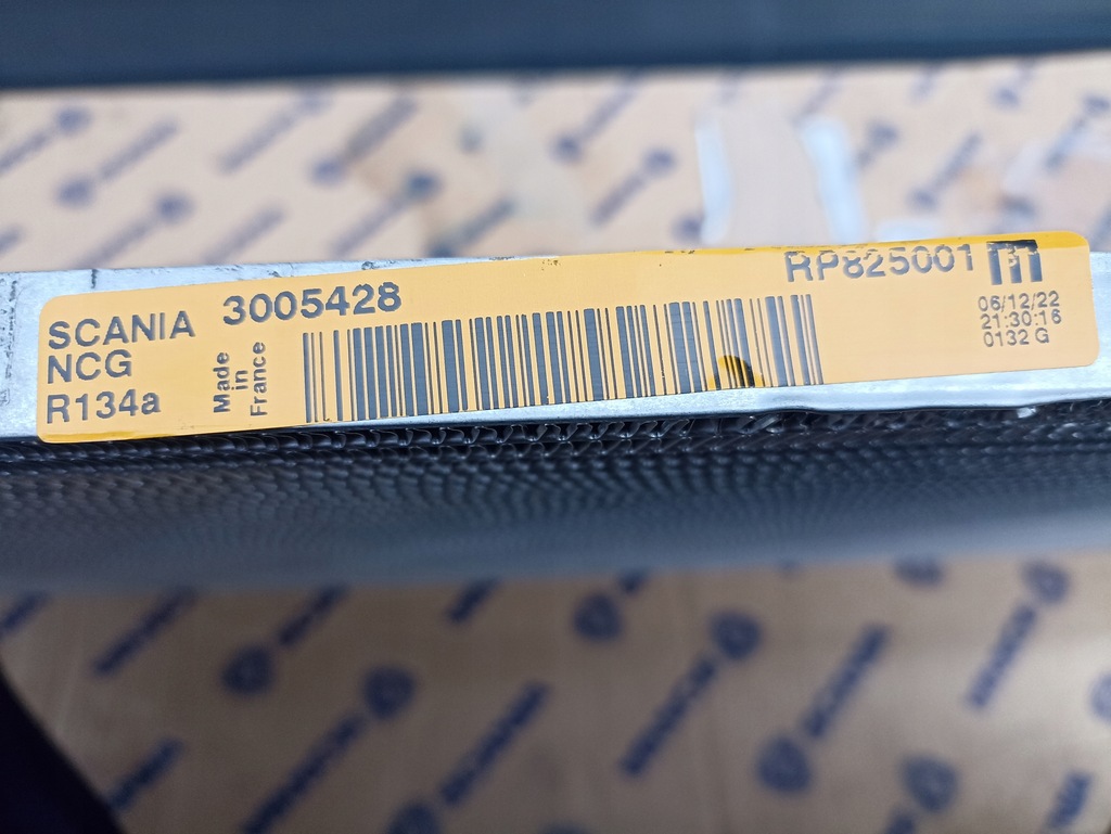 фото №2, Радиатор кондиционера scania r s 3005428 2023 r.