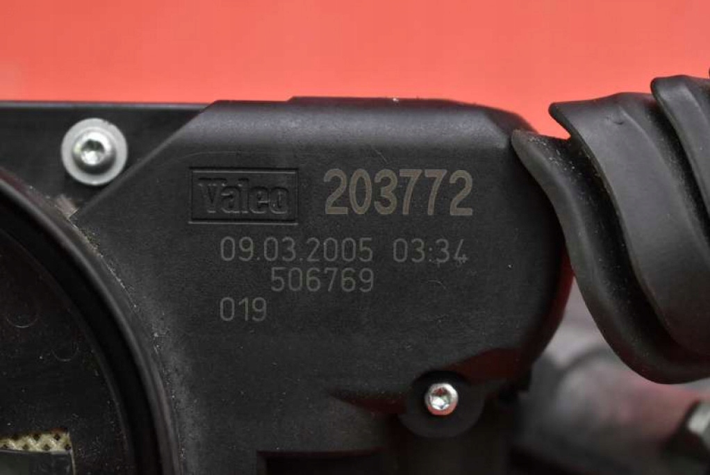 фото №12, Переключатель комбинированный подрулевой переключатель 13198908xe opel astra 3 iii h 5d hb 04-07