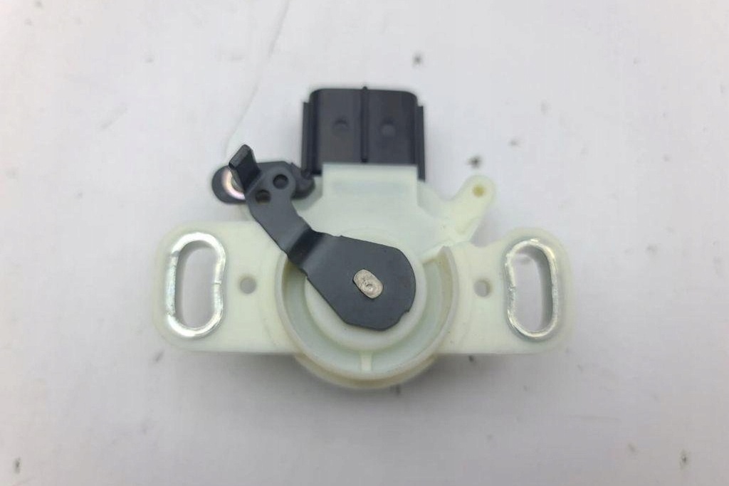 фото №8, Датчик педалі гальма toyota 8951047030 1.8l 2022