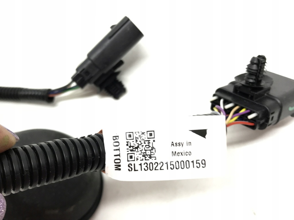 фото №7, Tesla 3 электропроводка жгут багажника ванна радара