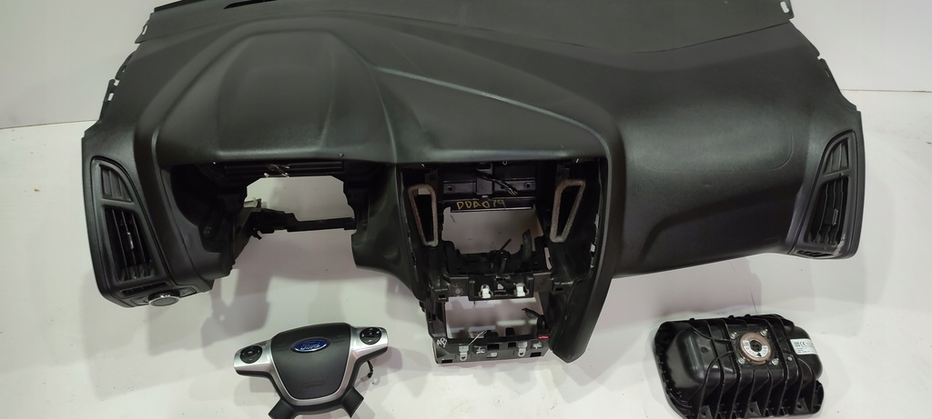 фото №5, Ford focus mk3 mk 3 приборная панель консоль подушка безопасности подушки безопасности ремни оригинал демонтаж