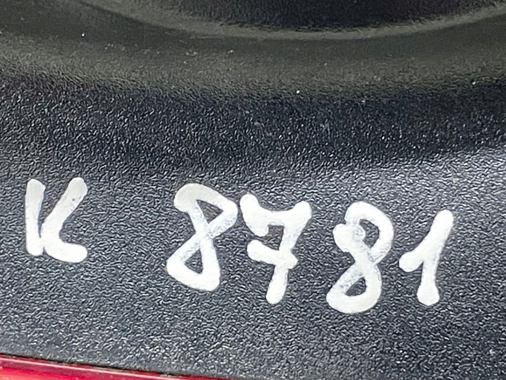 фото №14, Opel zafira b 2010 правая сторона лампа задняя