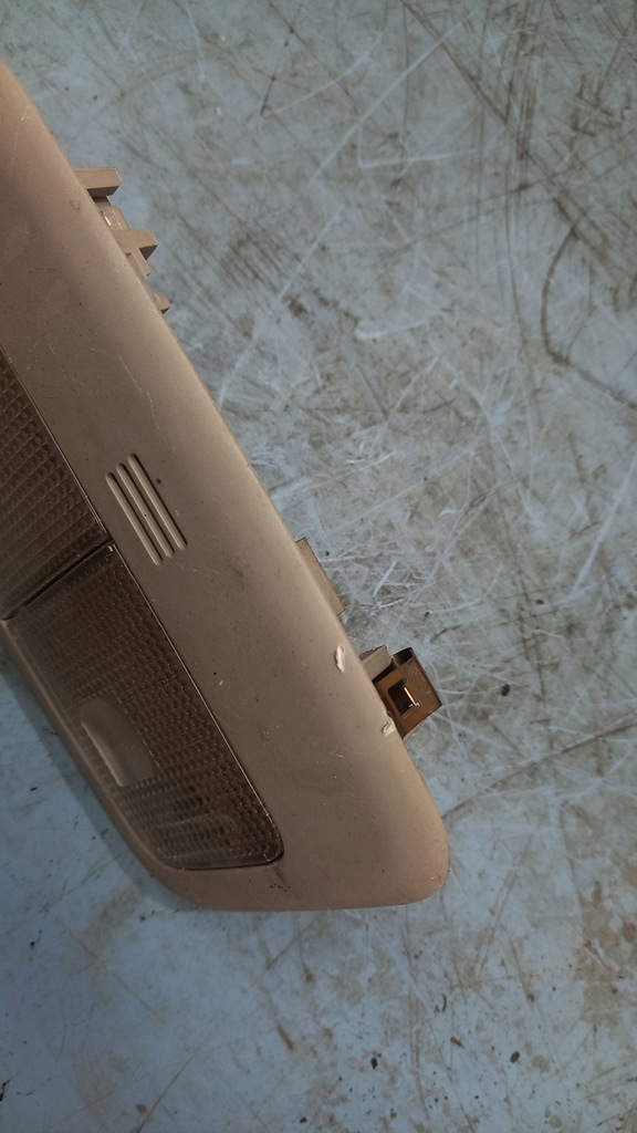 фото №2, Лампа освещение салона toyota yaris ii 05-11