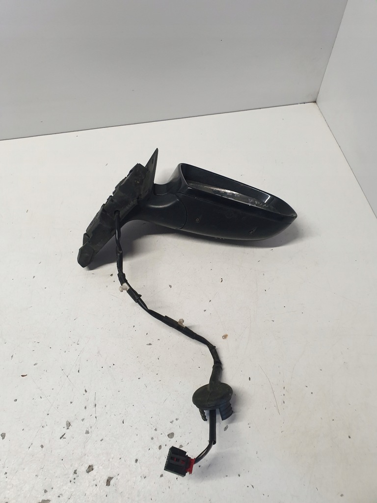 фото №1, Зеркало правое 7 pin audi a3 8p