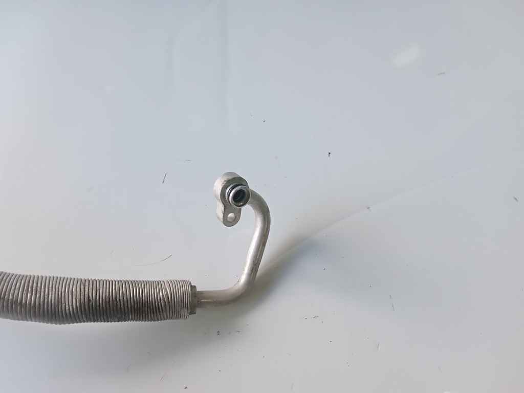 фото №5, Suzuki kizashi 2.4 4x4 шланг кондиционера