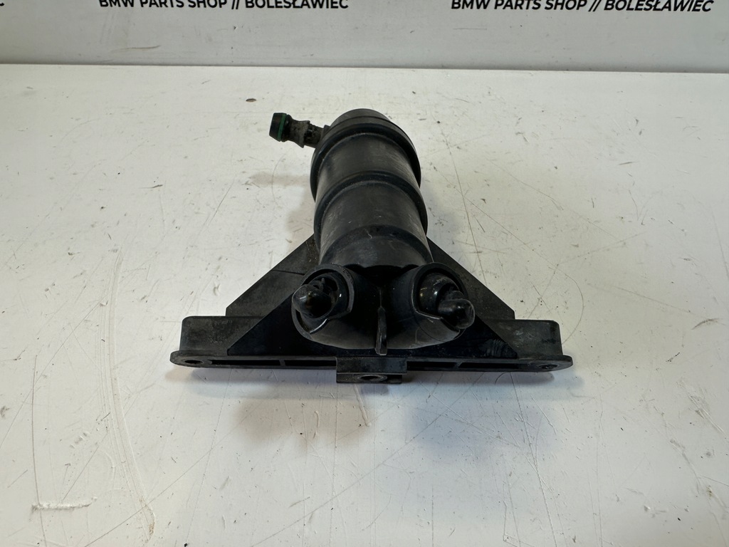 фото №5, Bmw e60 e61 помпа омыватель насадка левая правая