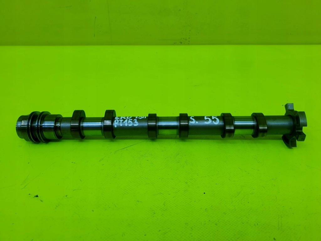 Купить Вал распределительного вала впускной  discovery sport 1.5 phev pt153
