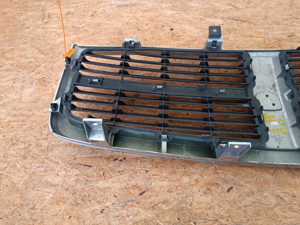 фото №13, Решітка решітка радіатора решітка радіатора бампера перед 55077723ab 24906a001 dodge durango 03-