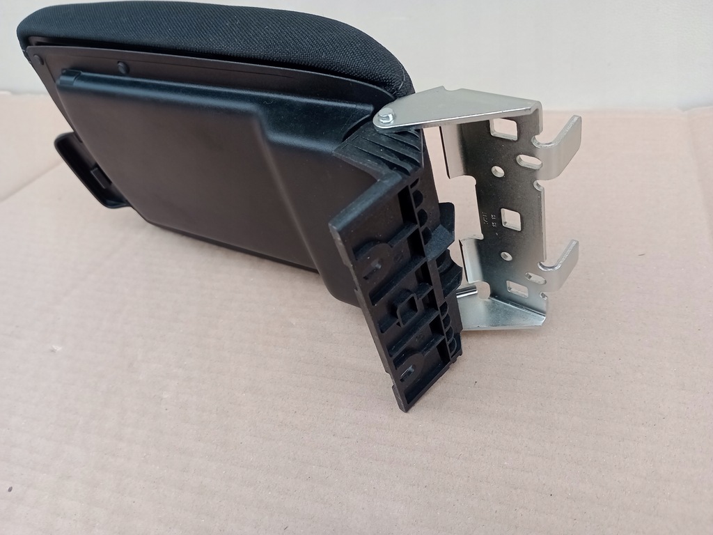 фото №8, Peugeot 308 ii t9 2013 2014 2015-- подлокотник