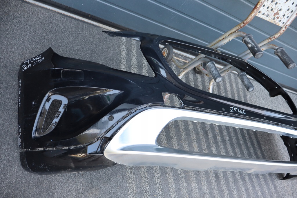 Купити Бампер передній перед mercedes gla i w156 x156 a1568850425 2013-2017