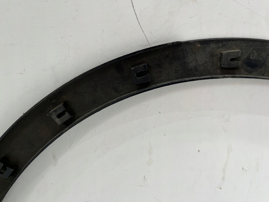 фото №11, Maserati levante молдинг крыла задняя задняя правая 670049026