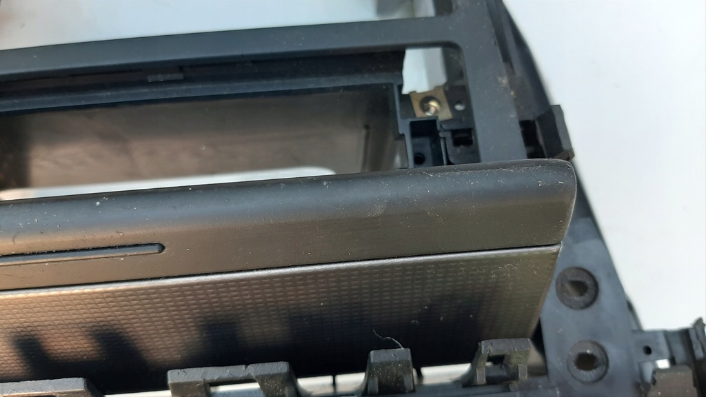 фото №9, Корзина каркас рамка бардачок панель audi a6c5 a6 c5