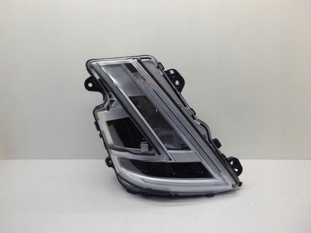 фото №1, Volvo fh full led лампа передняя правая