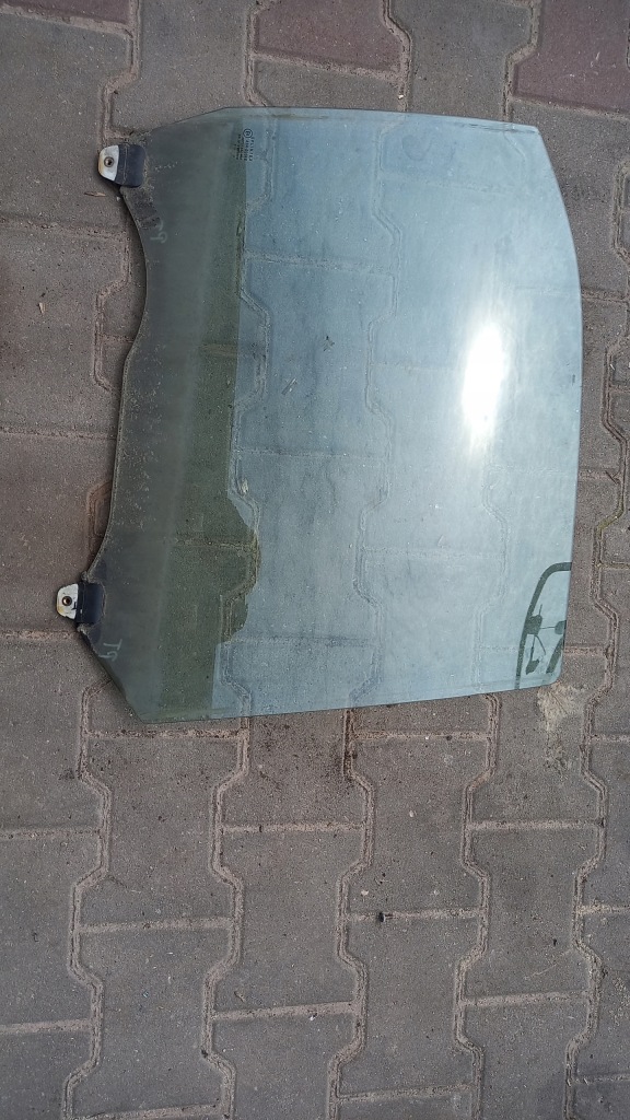 фото №1, Стекло правый задняя honda civic 1.4b 00r
