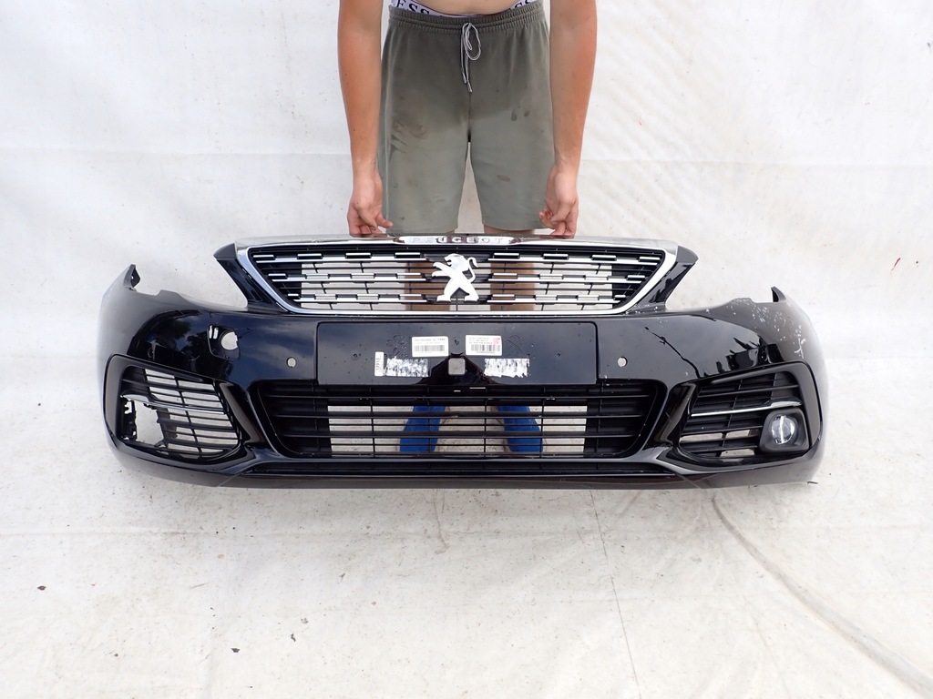 фото №1, Peugeot 308 ii lift 17- бампер перед передний 4pdc