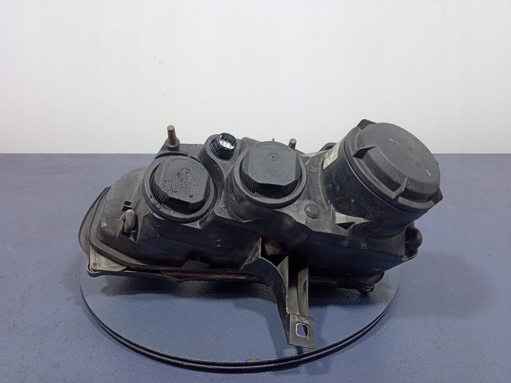 фото №3, Alfa romeo 159 фара правий лампа перед eu 60682088