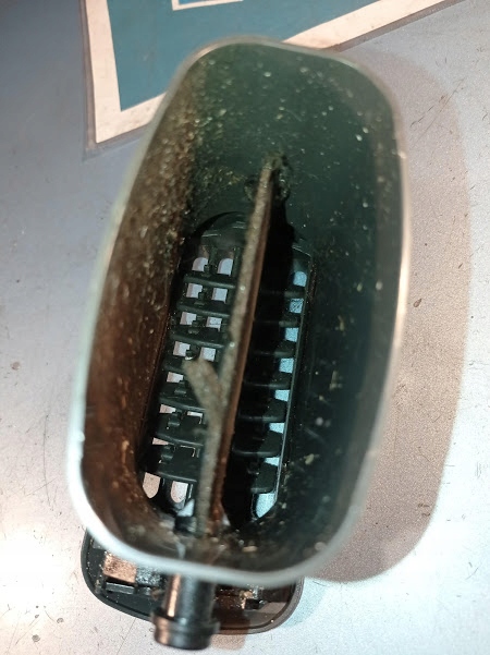 фото №4, Решітка обдув fiat punto права