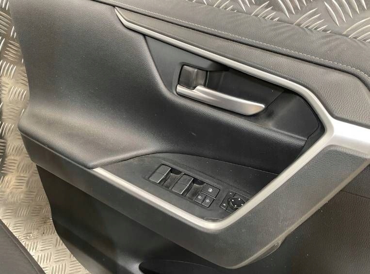 фото №16, Сидіння комплект заднє сидіння обшивки toyota rav4 v europa