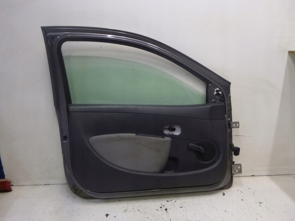 фото №10, Двері renault clio iii tekng 2010r. 3d