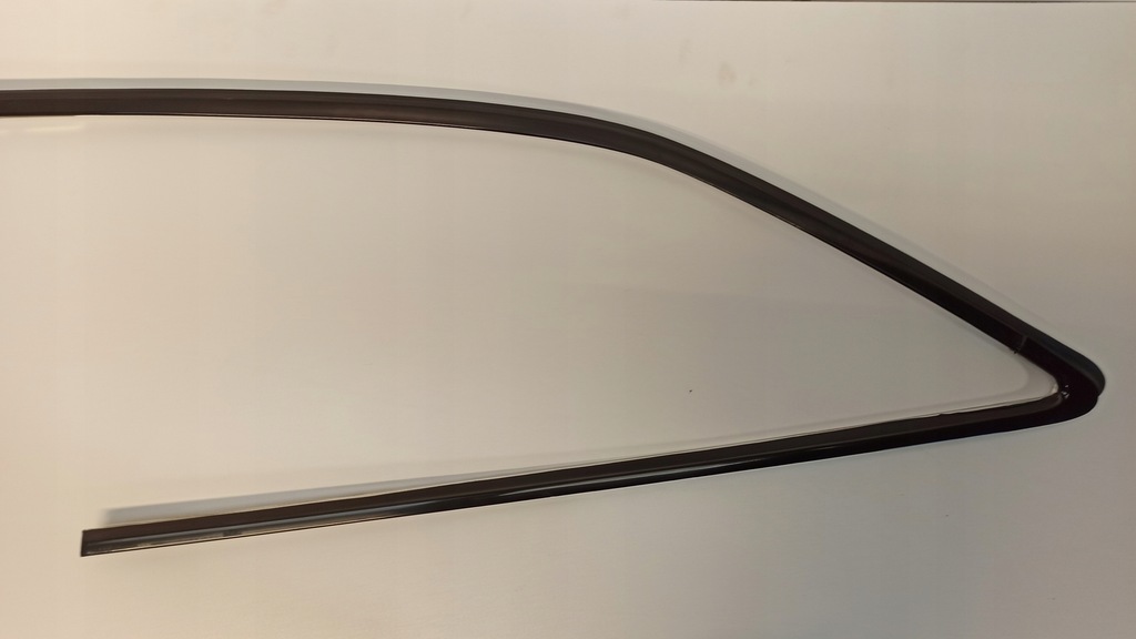 фото №4, Молдинг кровельная левая audi a5 coupe