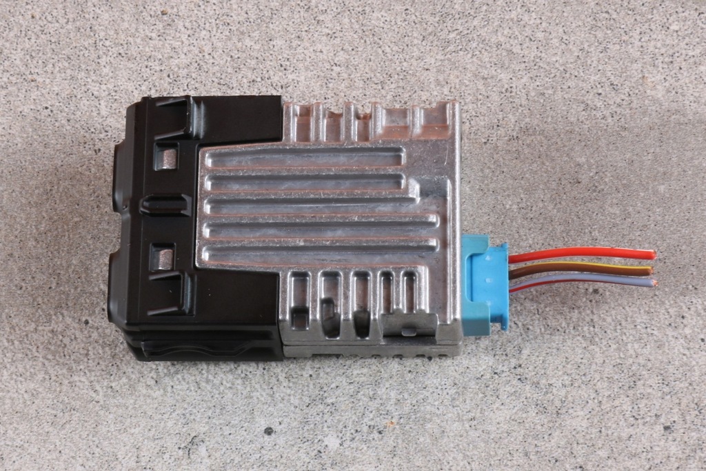 фото №7, Bmw 5' g60 g61 mini j05 двойной разъём соединитель port usb dual 5a27df8