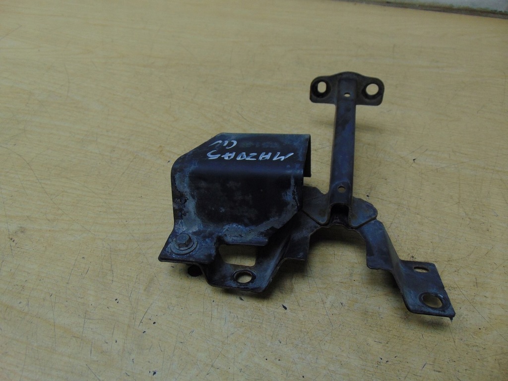 фото №5, Кронштейн замка капот кронштейн mazda 5 ii cw 2010-