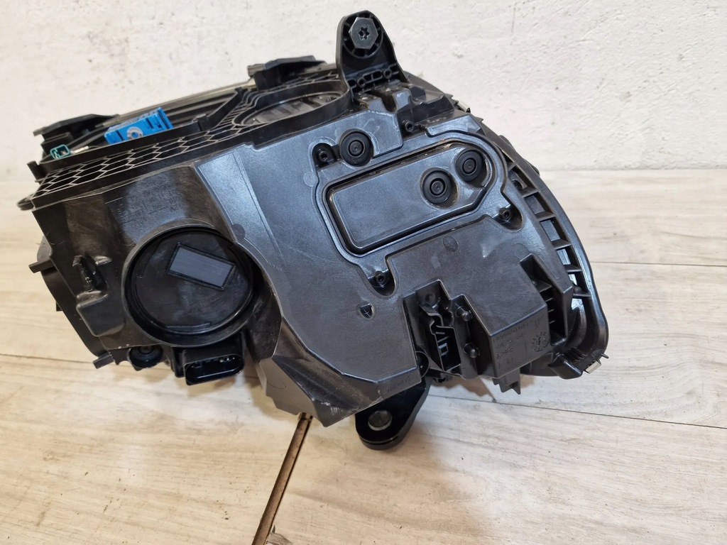 фото №9, Mercedes c klasa w206 21- лампа digital перед левая