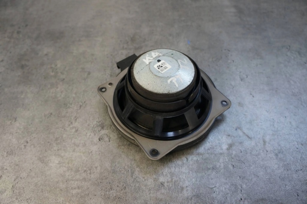 фото №3, Динамик дверь правый задняя jbl kia optima iii