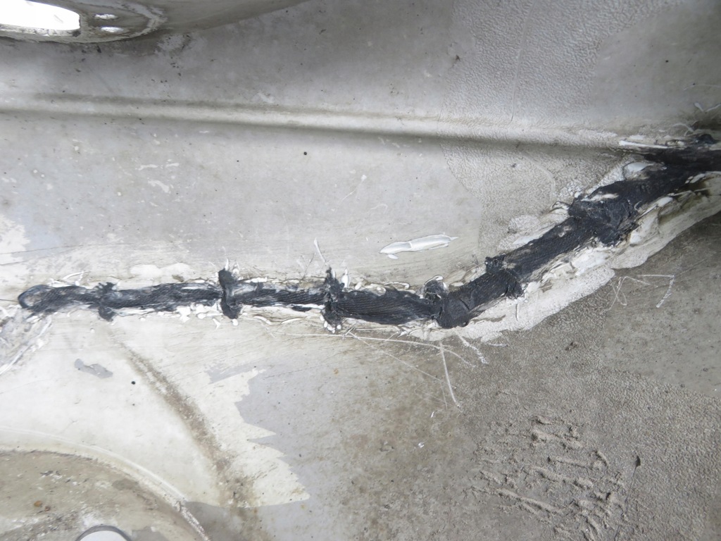 фото №7, Бампер перед chrysler voyager iv 04857886