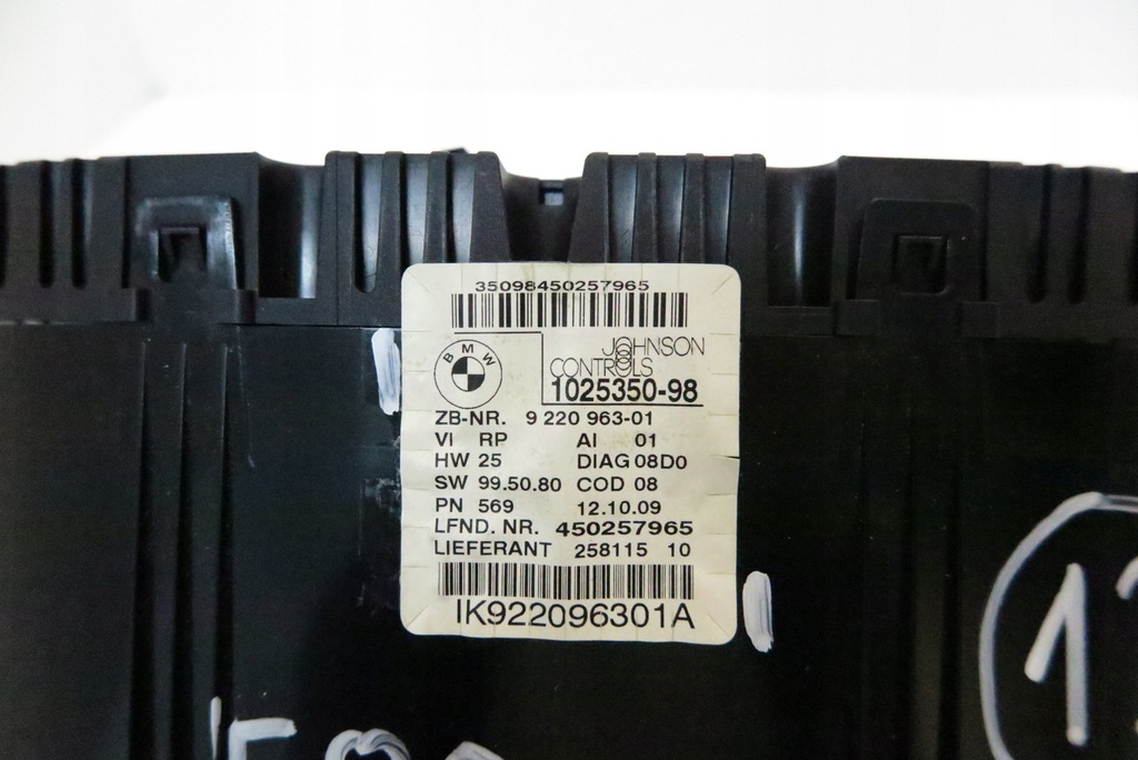 фото №7, Bmw e84 x1 e90 e92 приборная панель счетчик 9220963