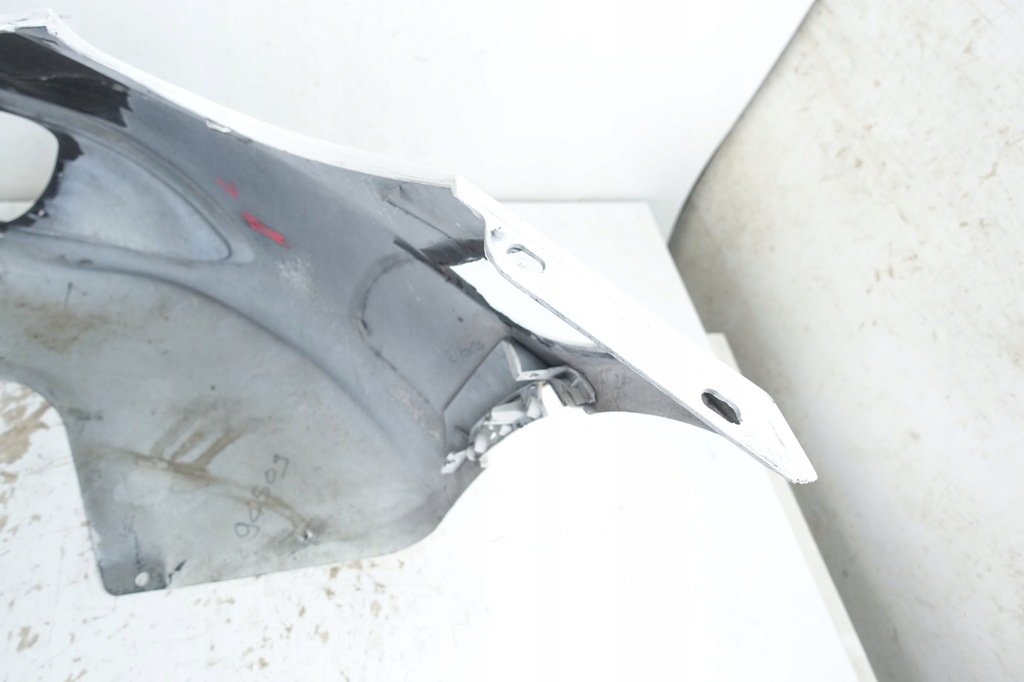 фото №13, Alfa romeo 4c 2013- бампер перед передний 156101401