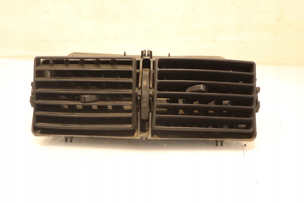 фото №1, Решётка обдув средняя fiat scudo ii 9634511177
