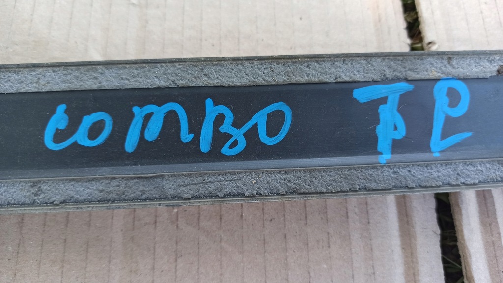 фото №3, Молдинг двері правий задня opel combo c