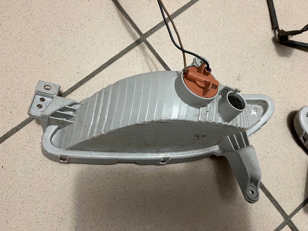 фото №11, Hyundai i30 i-30 i 1 07- kombi лампа задняя задняя левая правая w бампер