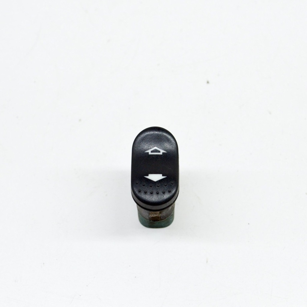 фото №1, Ford transit 2009 перед сторона правая кнопки окон